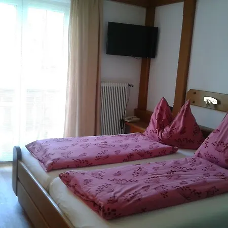 Guest house Fruehstueckspension Wagrain - Viktoria Flasch