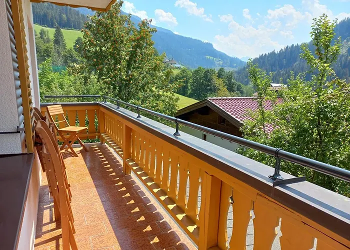 Fruehstueckspension - Viktoria Flasch 3* ヴァークライン